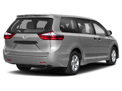 2018 Toyota Sienna LE 4D Passenger Van