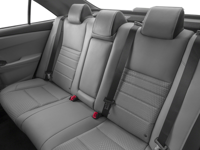 2016 Toyota Camry SE 4D Sedan