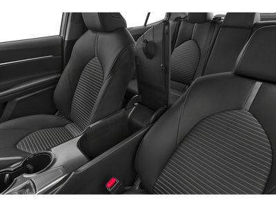 2018 Toyota Camry SE 4D Sedan