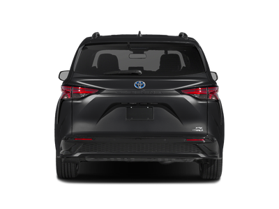 2023 Toyota Sienna XSE 4D Passenger Van
