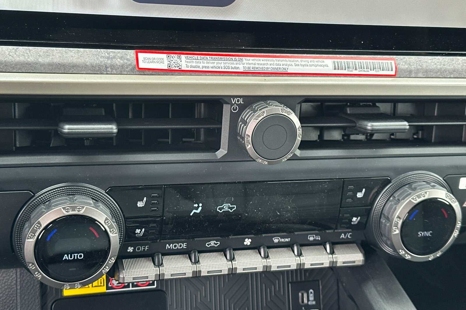 2026 Toyota Tacoma i-FORCE MAX Tacoma Trailhunter