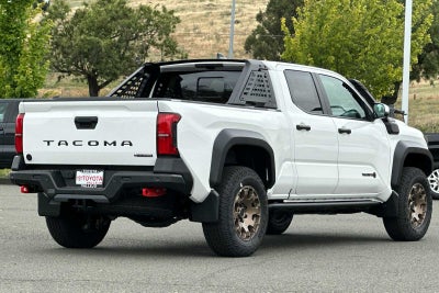 2026 Toyota Tacoma i-FORCE MAX Tacoma Trailhunter