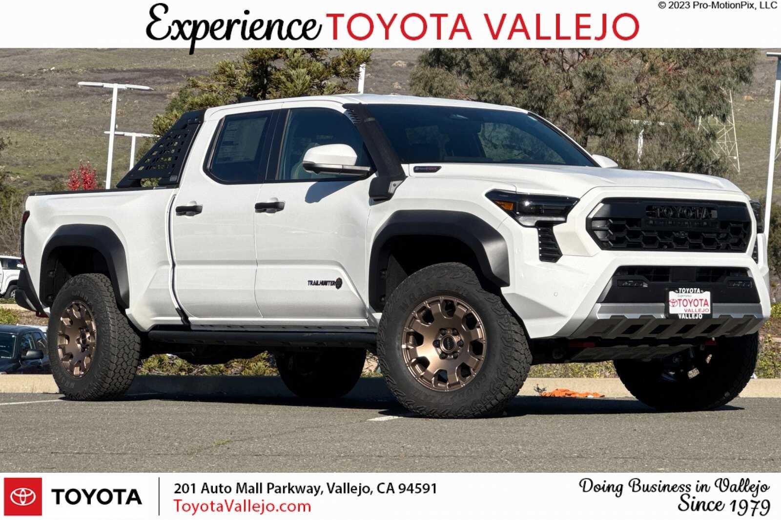 2025 Toyota Tacoma i-FORCE MAX Tacoma Trailhunter