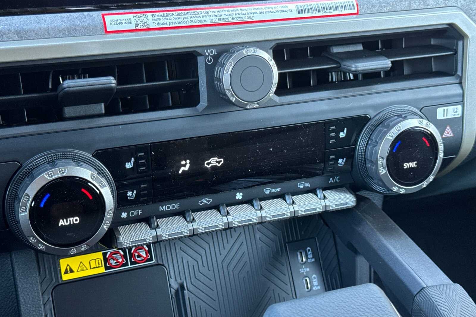 2025 Toyota Tacoma i-FORCE MAX Tacoma Trailhunter