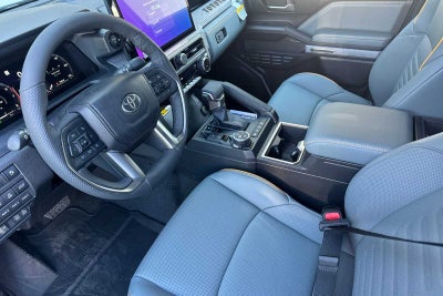 2025 Toyota Tacoma i-FORCE MAX Tacoma Trailhunter