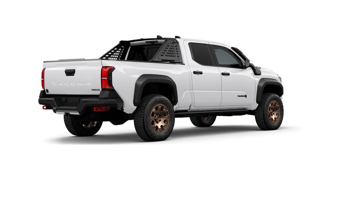 2025 Toyota Tacoma i-FORCE MAX Tacoma Trailhunter