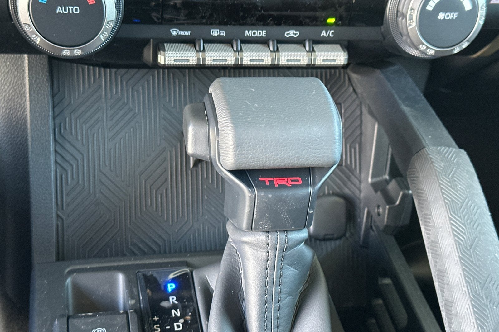 2026 Toyota Tacoma i-FORCE MAX Tacoma TRD Off-Road