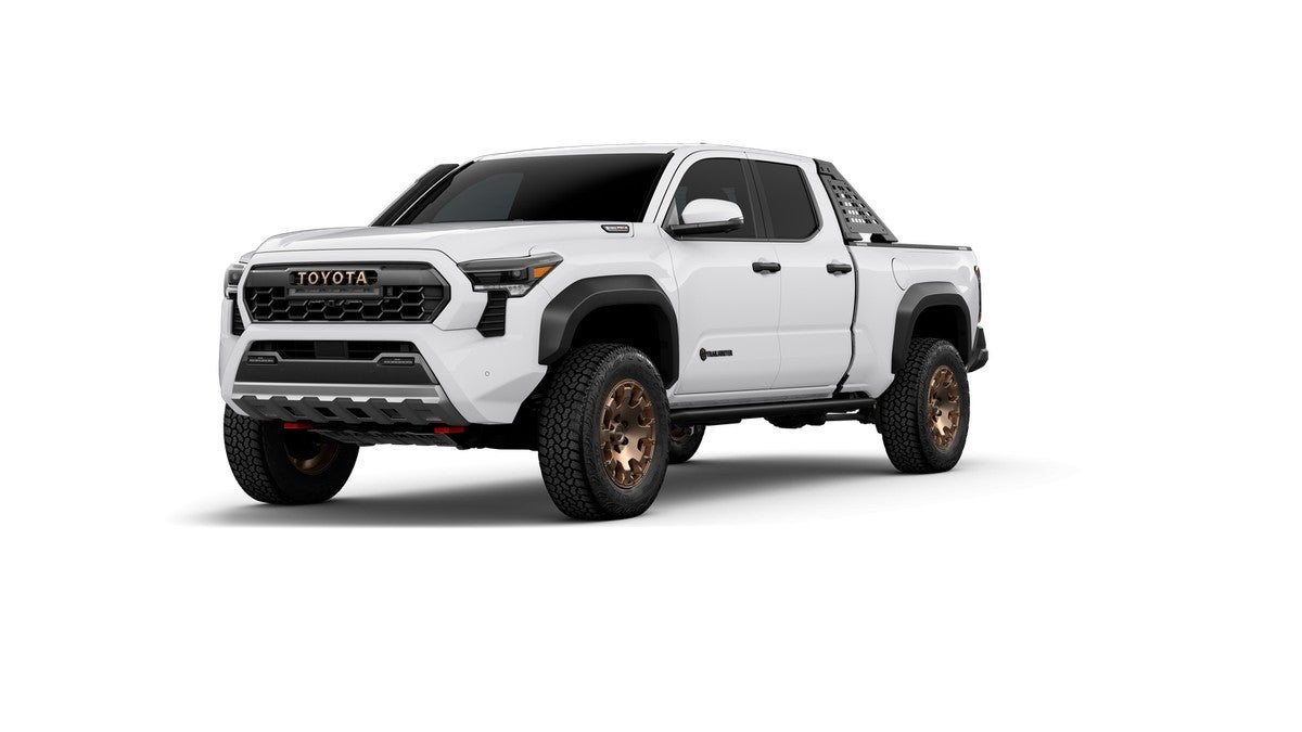 2026 Toyota Tacoma i-FORCE MAX Tacoma Trailhunter