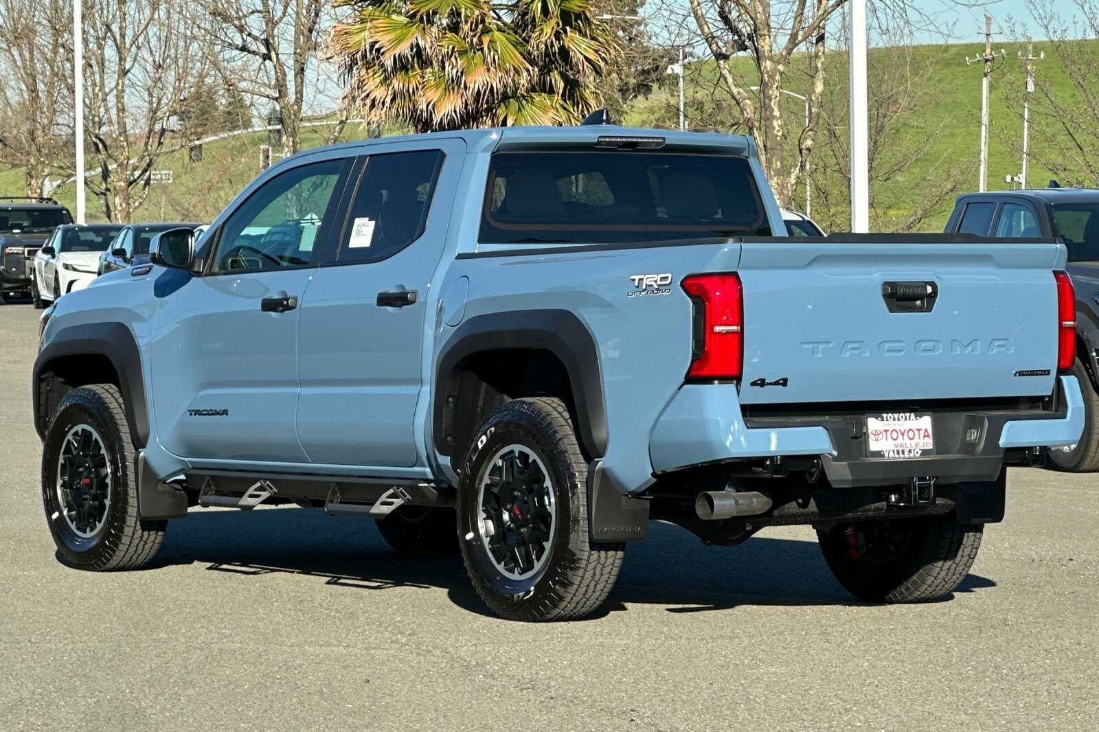 2026 Toyota Tacoma i-FORCE MAX Tacoma TRD Off-Road