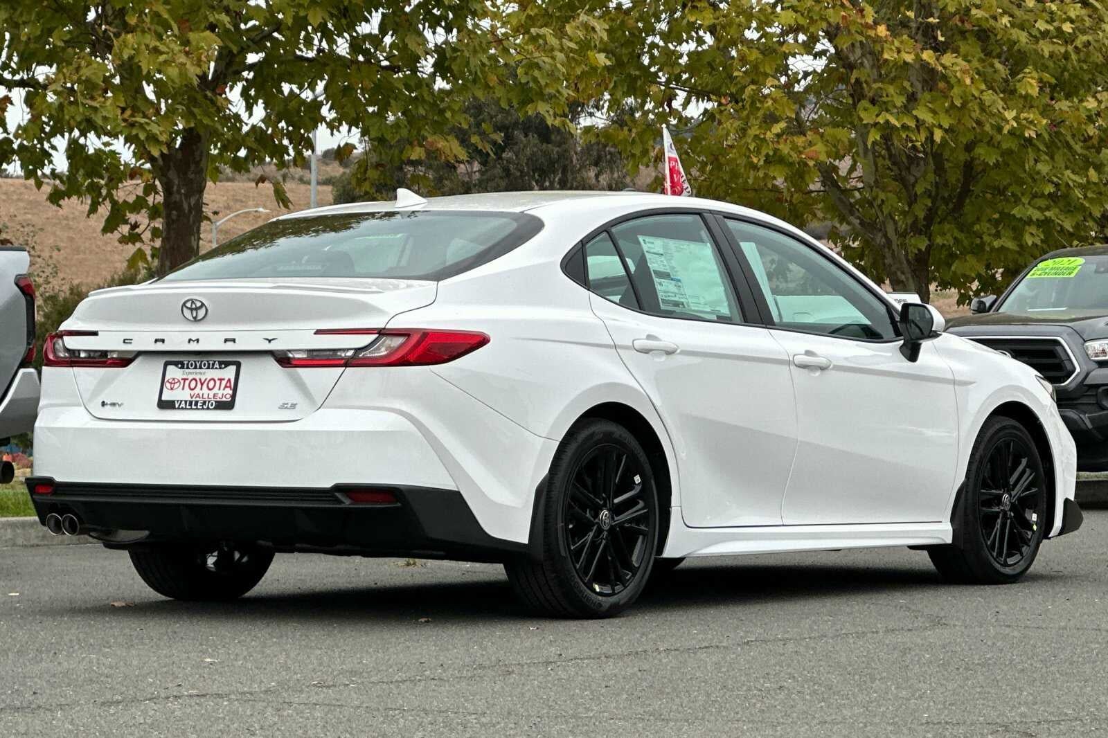 2026 Toyota Camry SE
