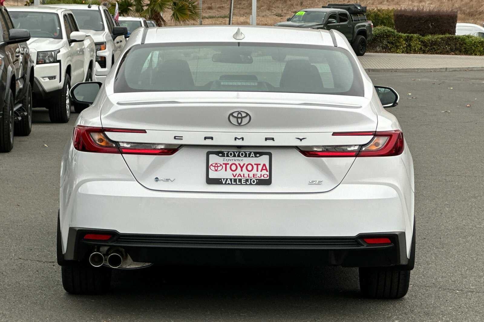 2026 Toyota Camry SE