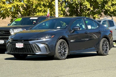 2026 Toyota Camry SE