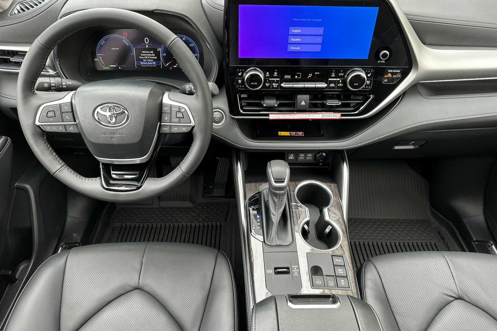 2026 Toyota Highlander Hybrid Platinum