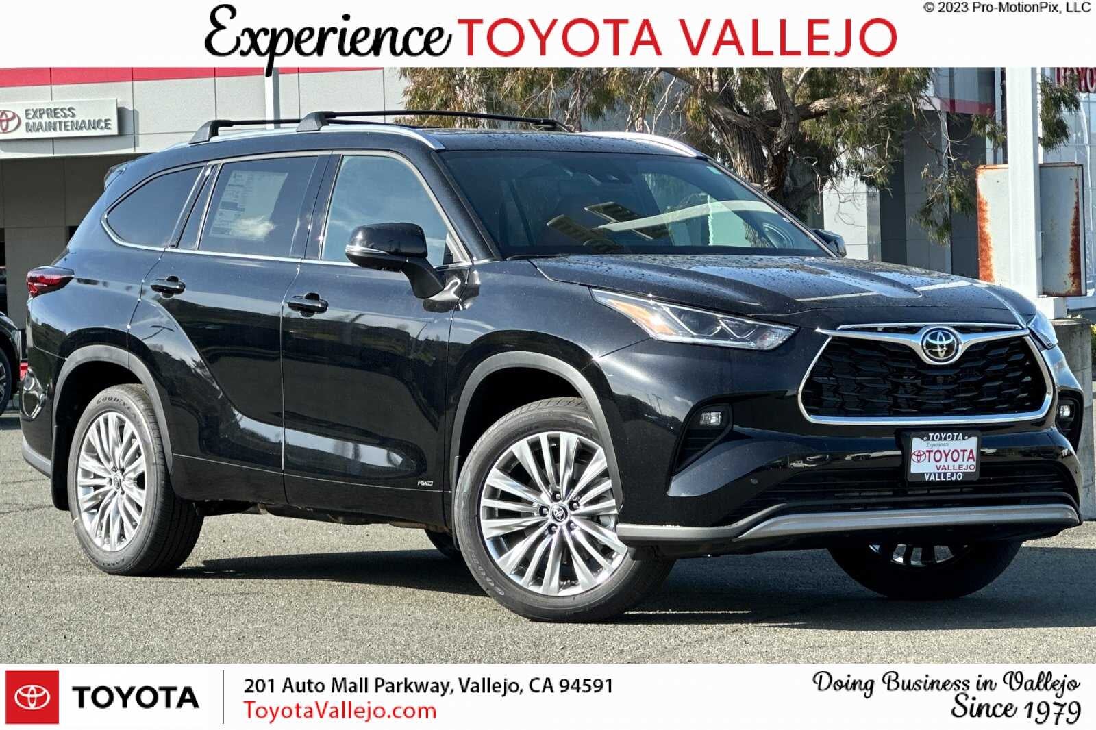 2026 Toyota Highlander Hybrid Platinum