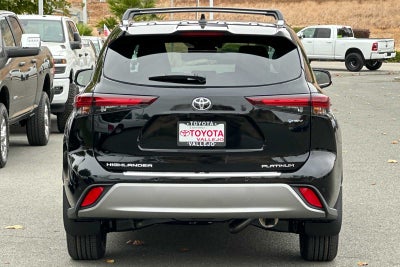 2026 Toyota Highlander Hybrid Platinum