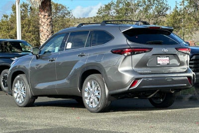 2026 Toyota Highlander Limited