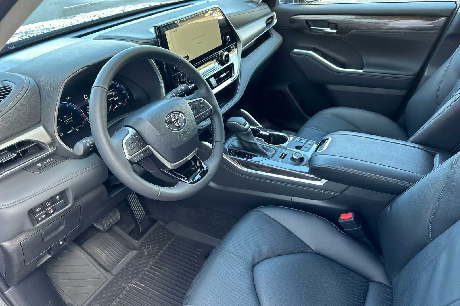 2026 Toyota Highlander Limited