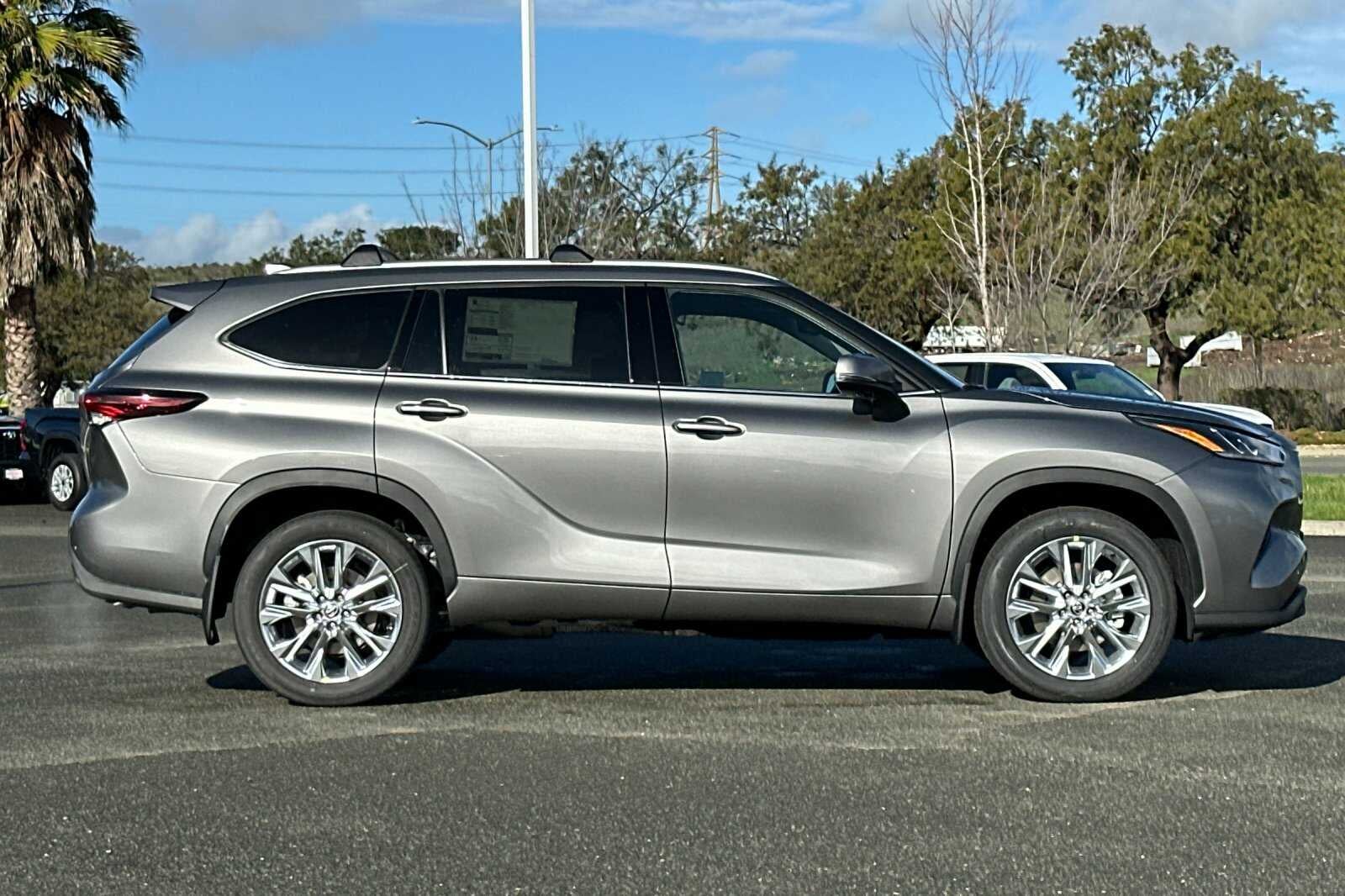 2026 Toyota Highlander Limited
