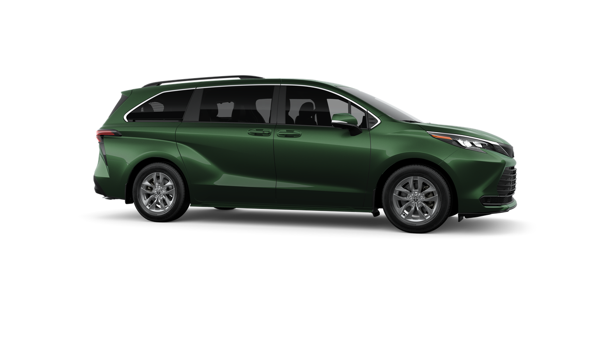 2026 Toyota Sienna LE