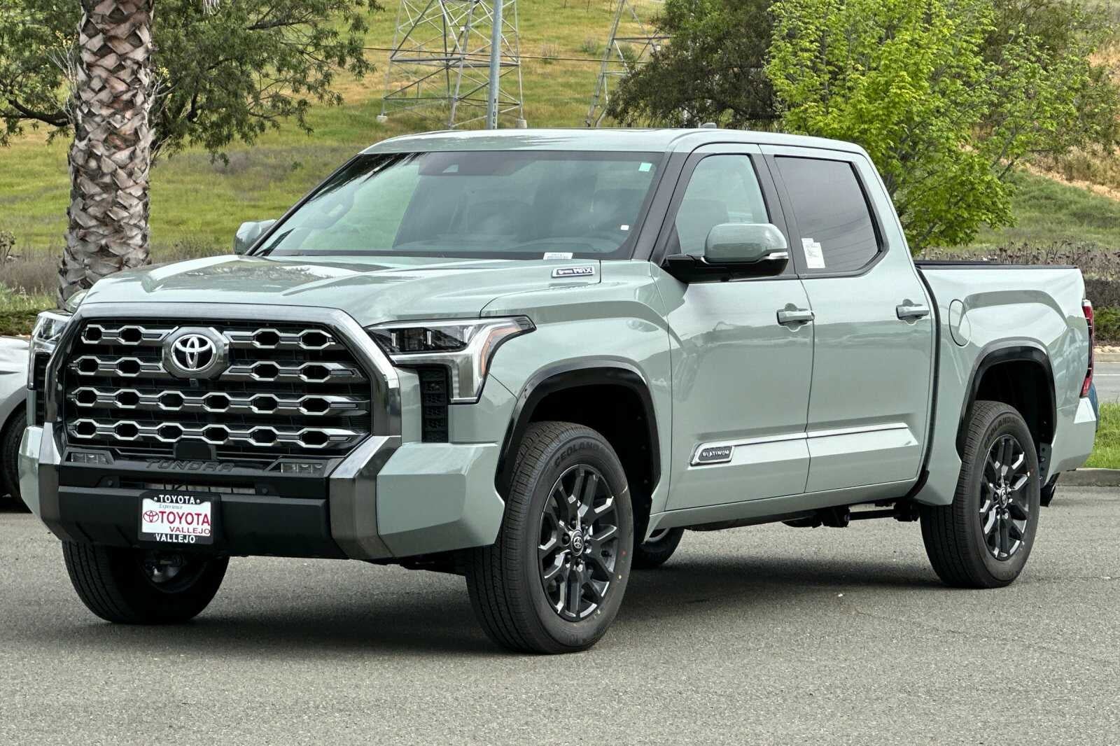 2026 Toyota Tundra i-FORCE MAX Tundra Platinum