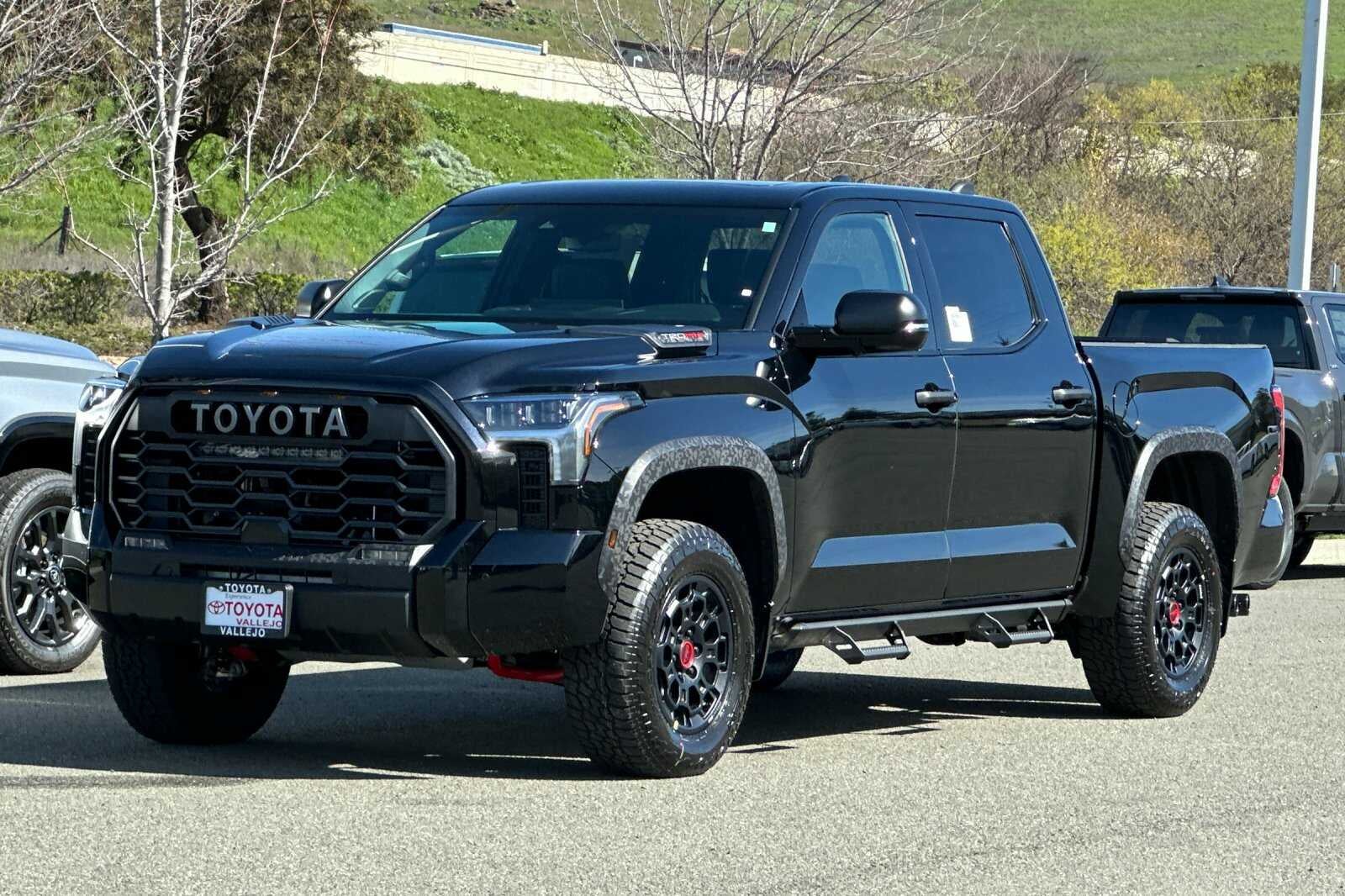 2026 Toyota Tundra i-FORCE MAX Tundra TRD Pro