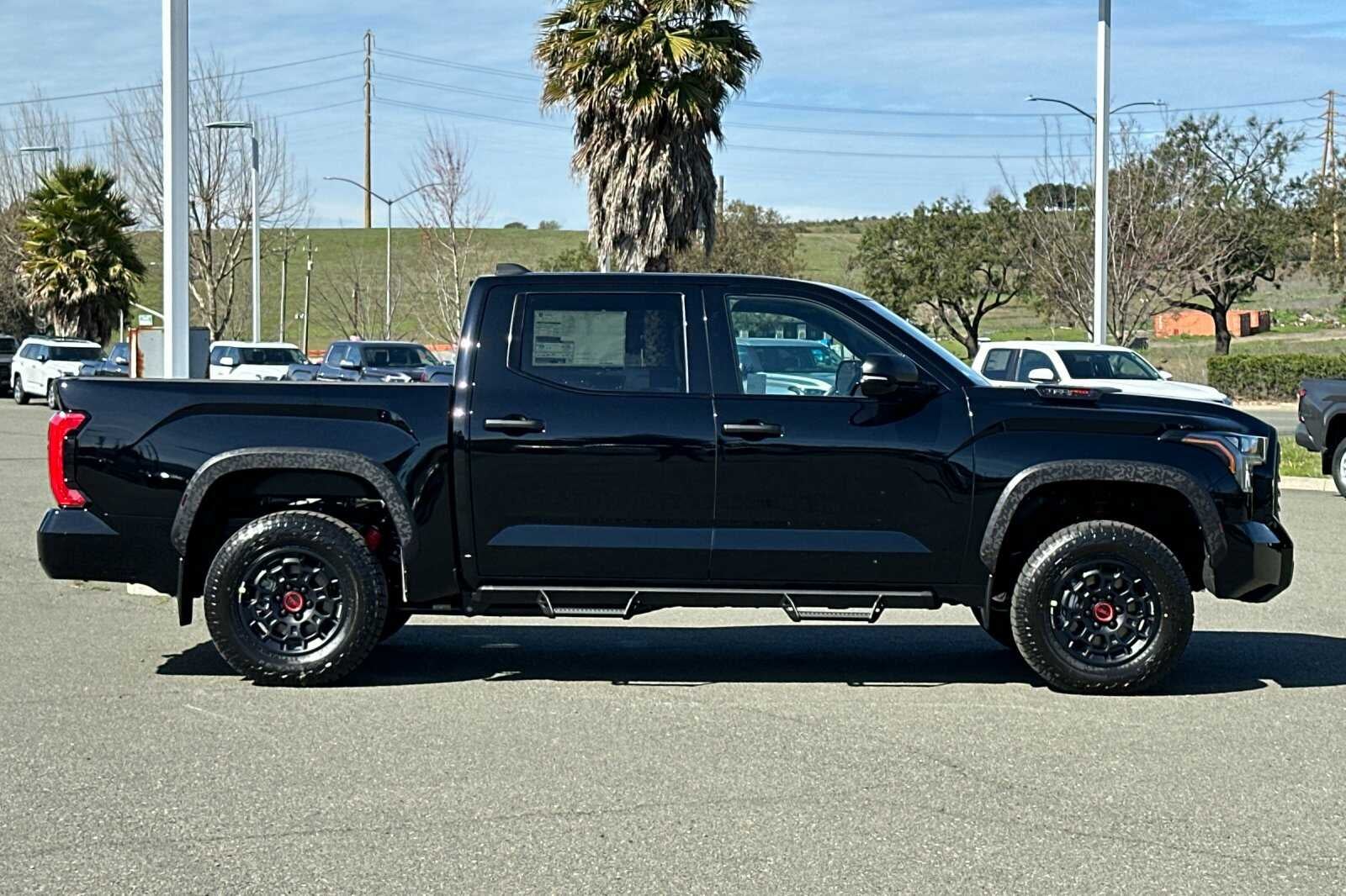 2026 Toyota Tundra i-FORCE MAX Tundra TRD Pro