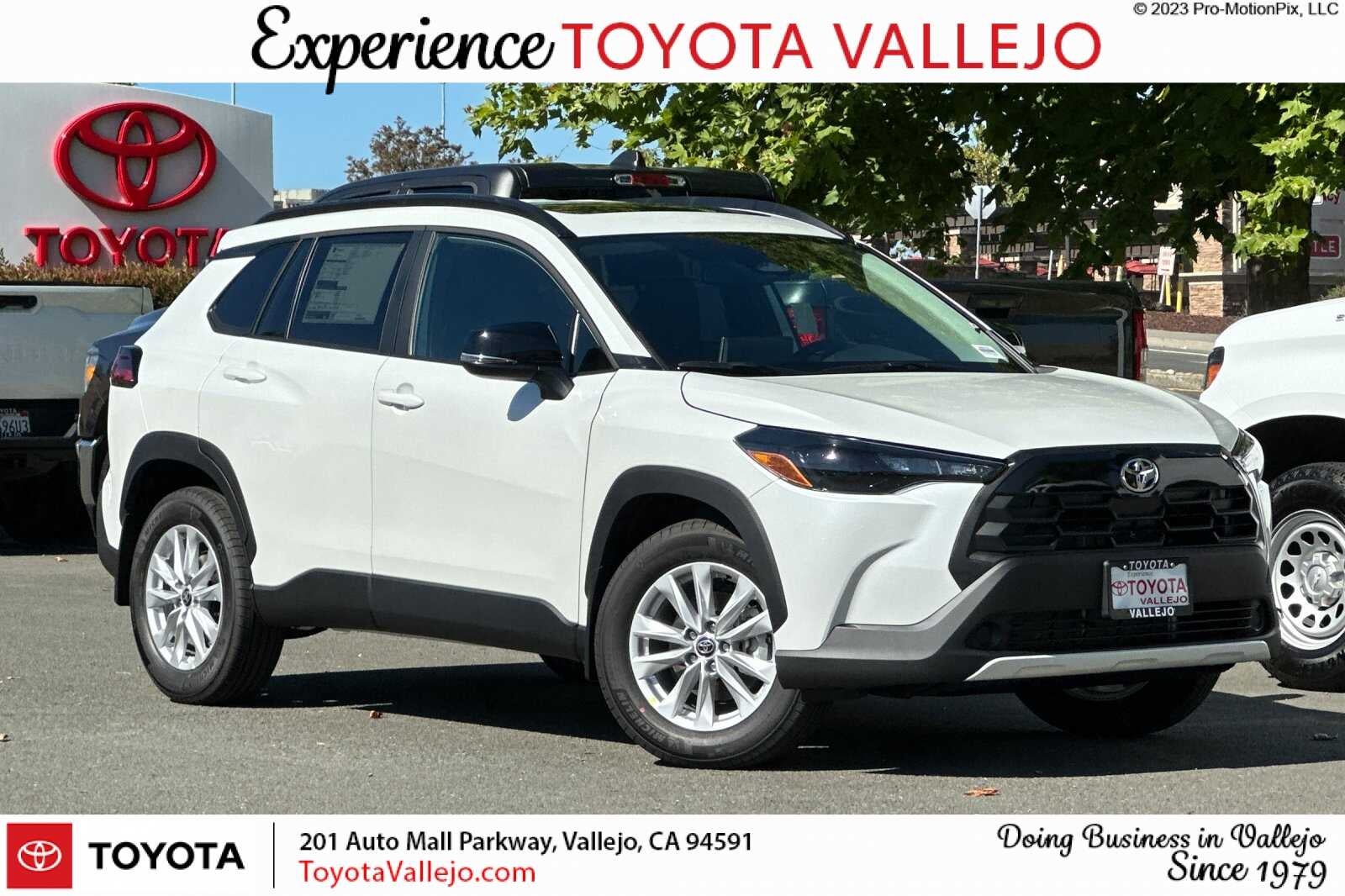 2026 Toyota Corolla Cross LE