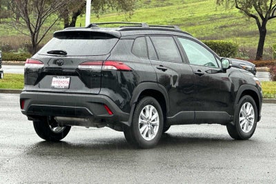 2026 Toyota Corolla Cross LE