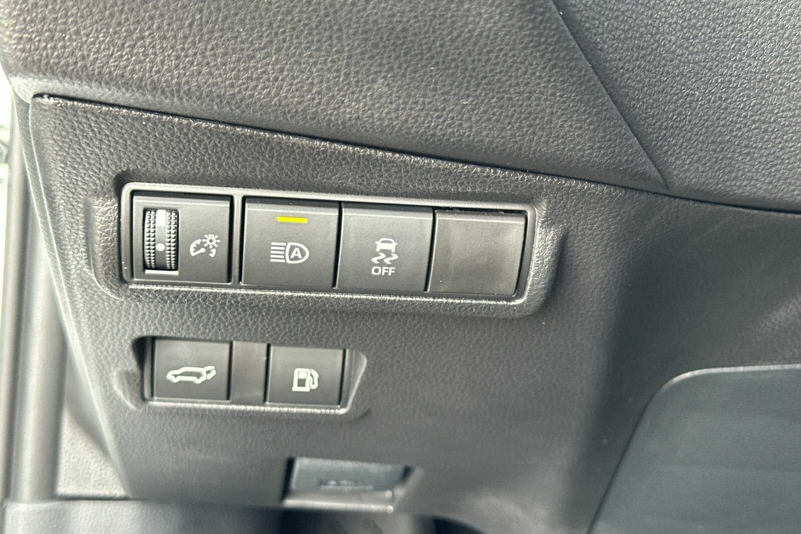 2026 Toyota Corolla Cross Hybrid XSE
