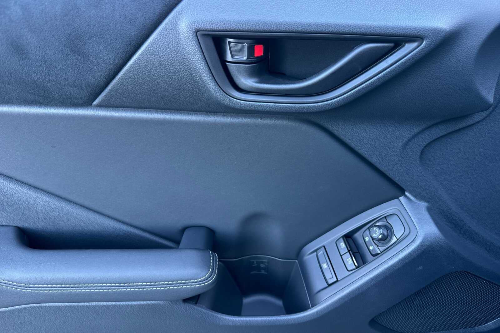 2026 Toyota GR86 Premium MT