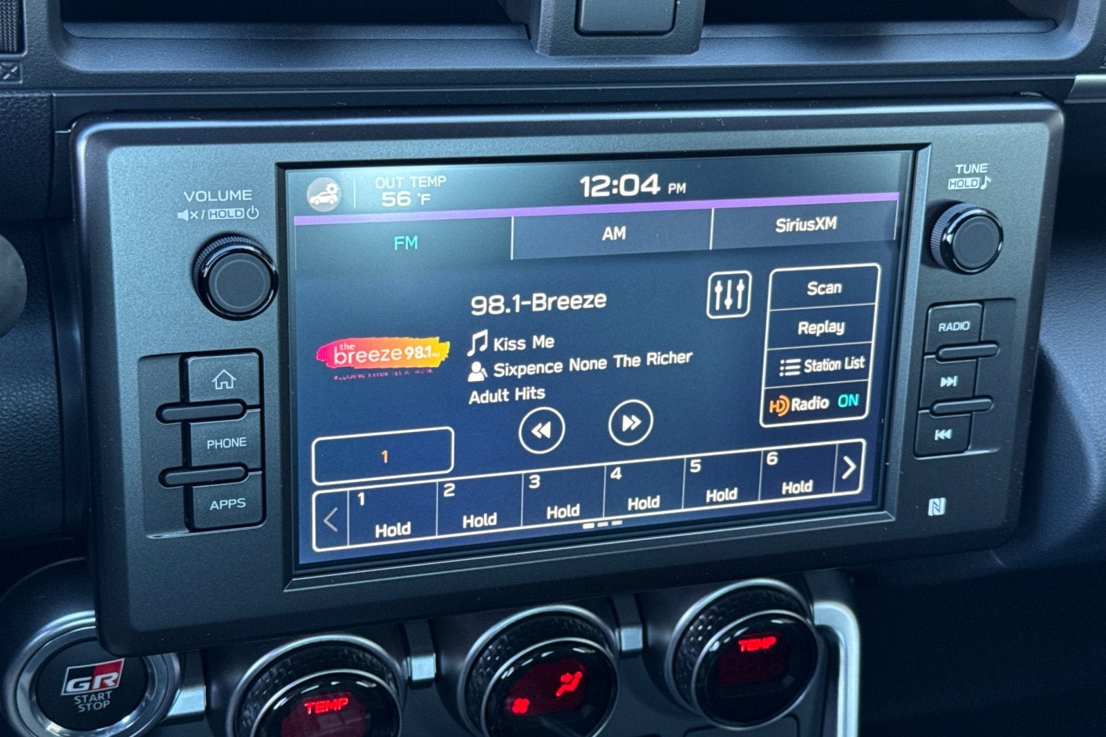 2026 Toyota GR86 Premium MT