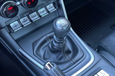 2026 Toyota GR86 Premium MT