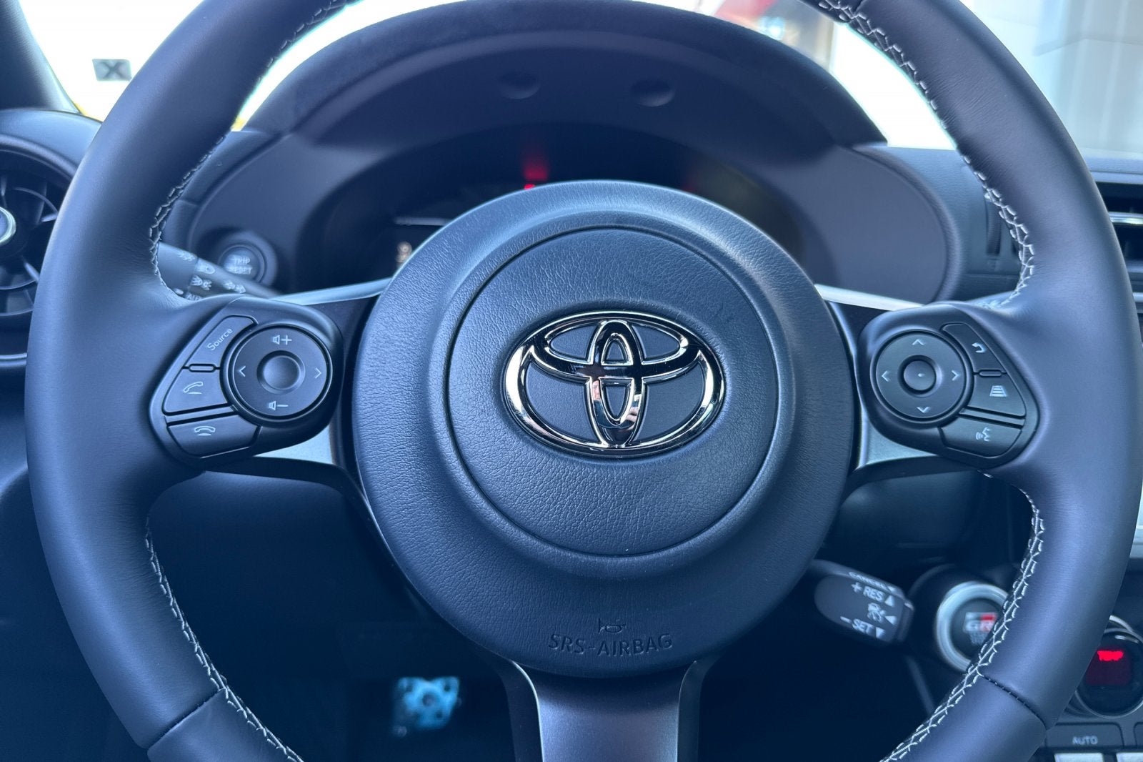 2026 Toyota GR86 Premium MT