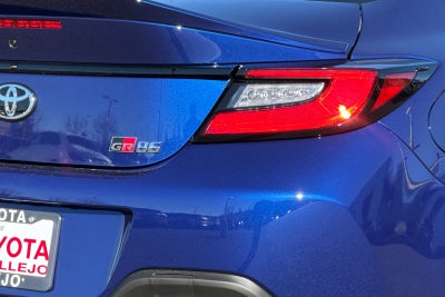 2026 Toyota GR86 Premium MT