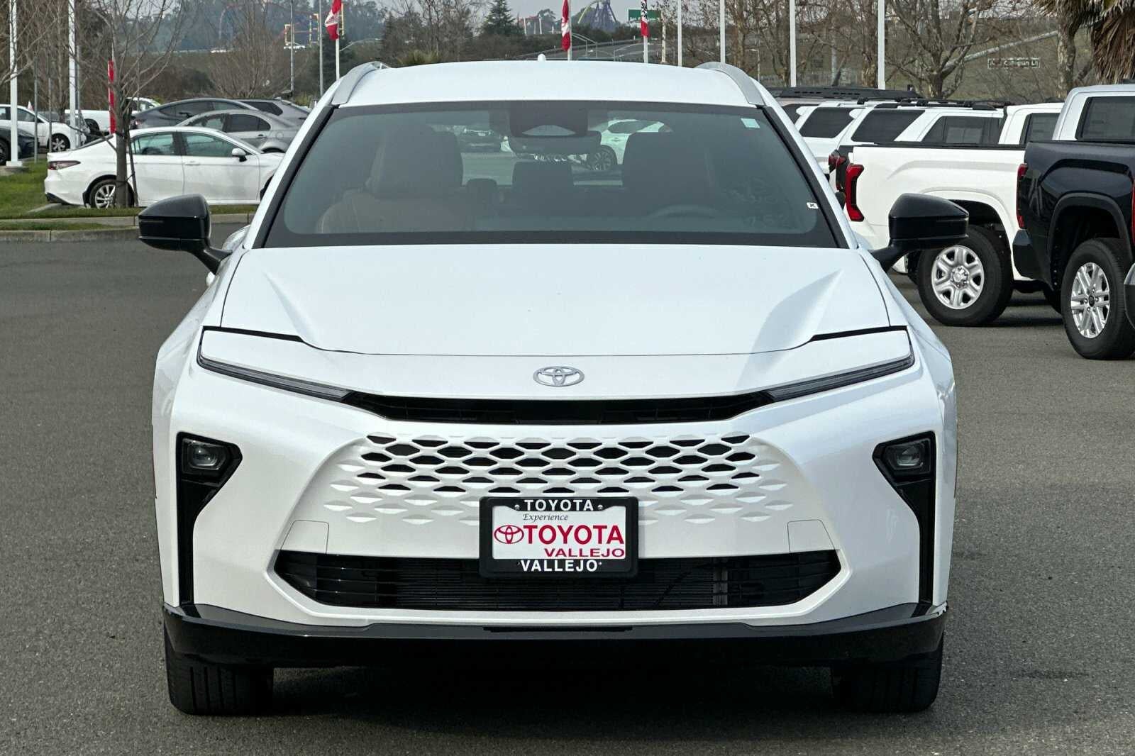 2026 Toyota Toyota Crown Signia XLE