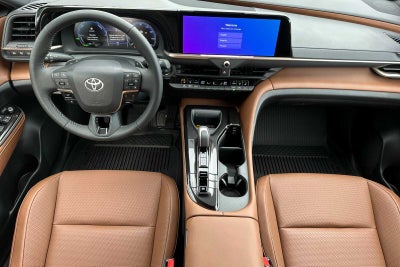 2026 Toyota Toyota Crown Signia XLE