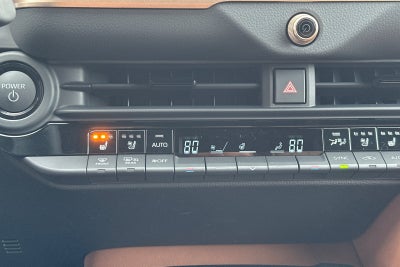 2026 Toyota Toyota Crown Signia XLE