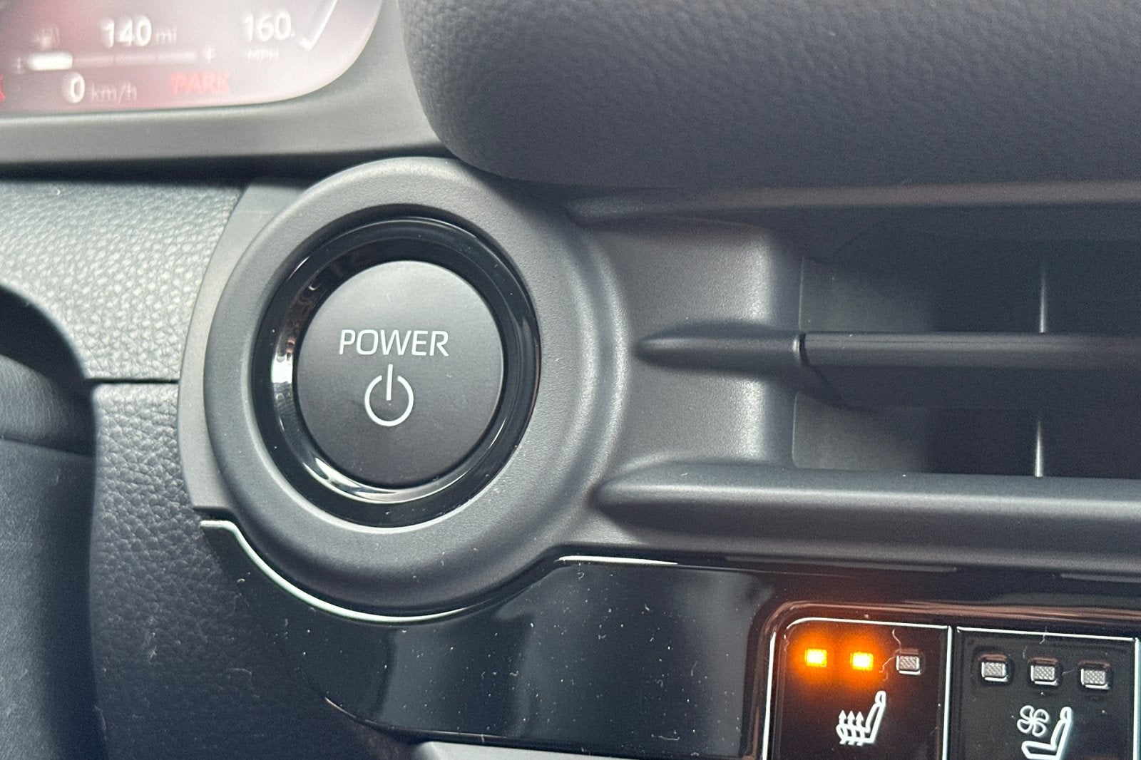 2026 Toyota Toyota Crown Signia XLE