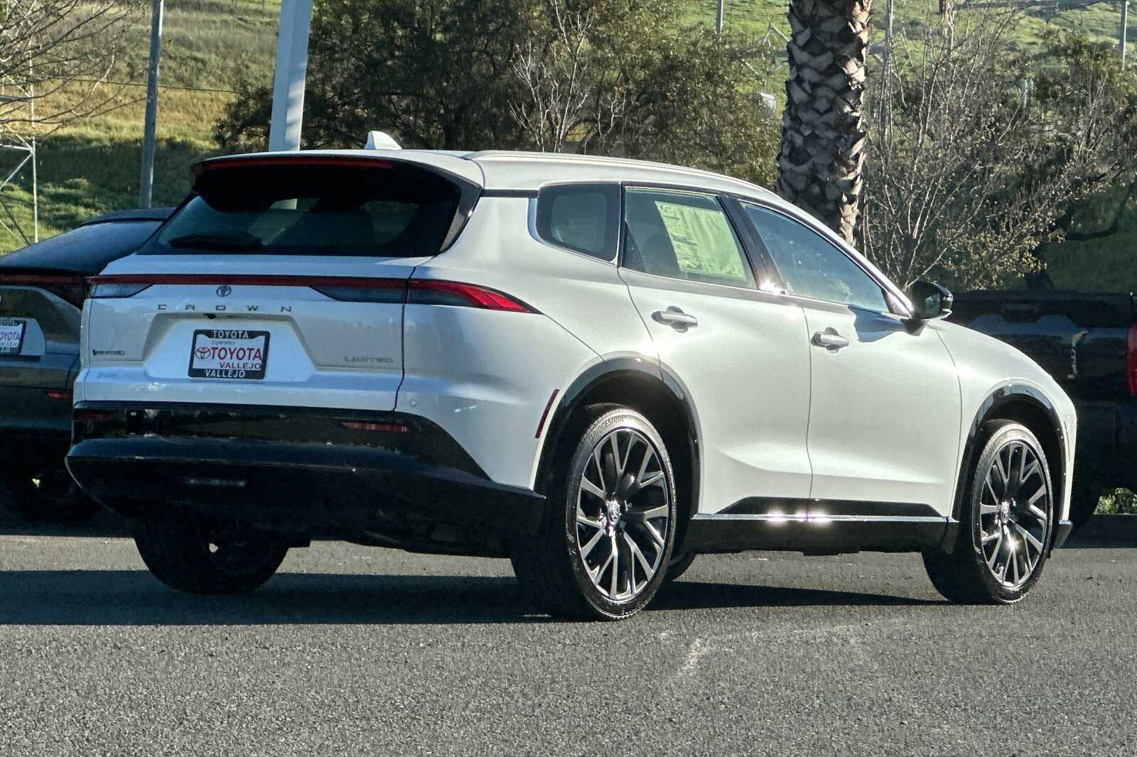 2026 Toyota Toyota Crown Signia Limited