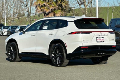 2026 Toyota Toyota Crown Signia Limited