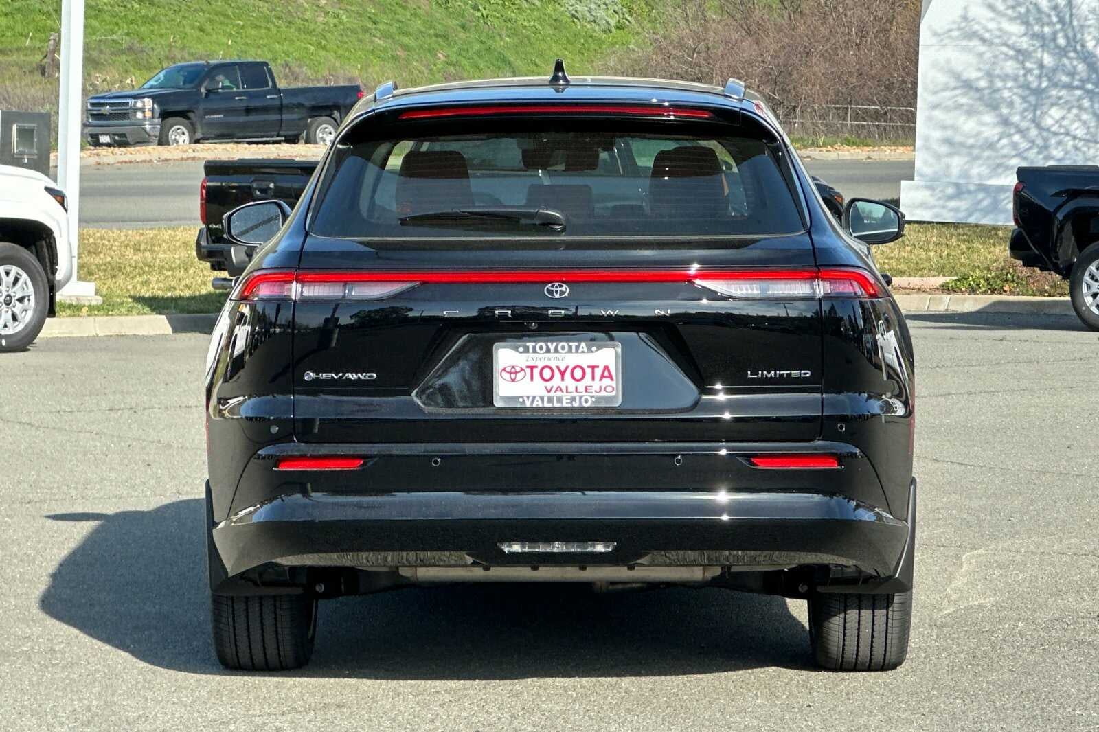 2026 Toyota Toyota Crown Signia Limited