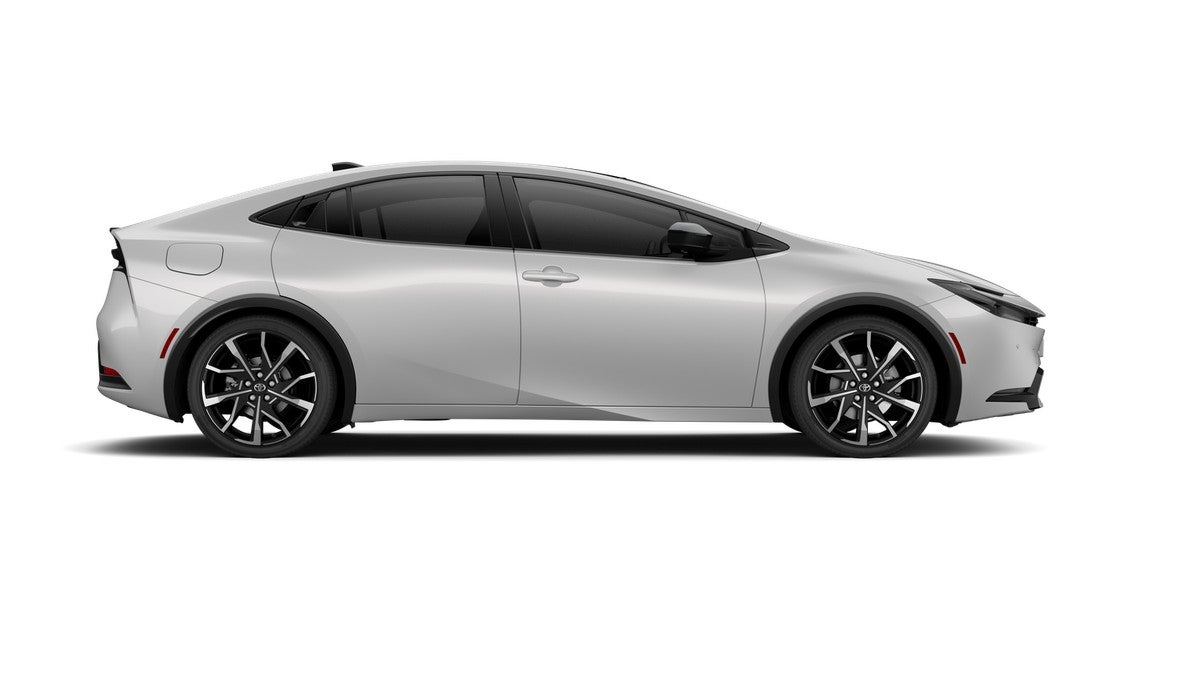 2027 Toyota Prius Plug-in Hybrid XSE Premium