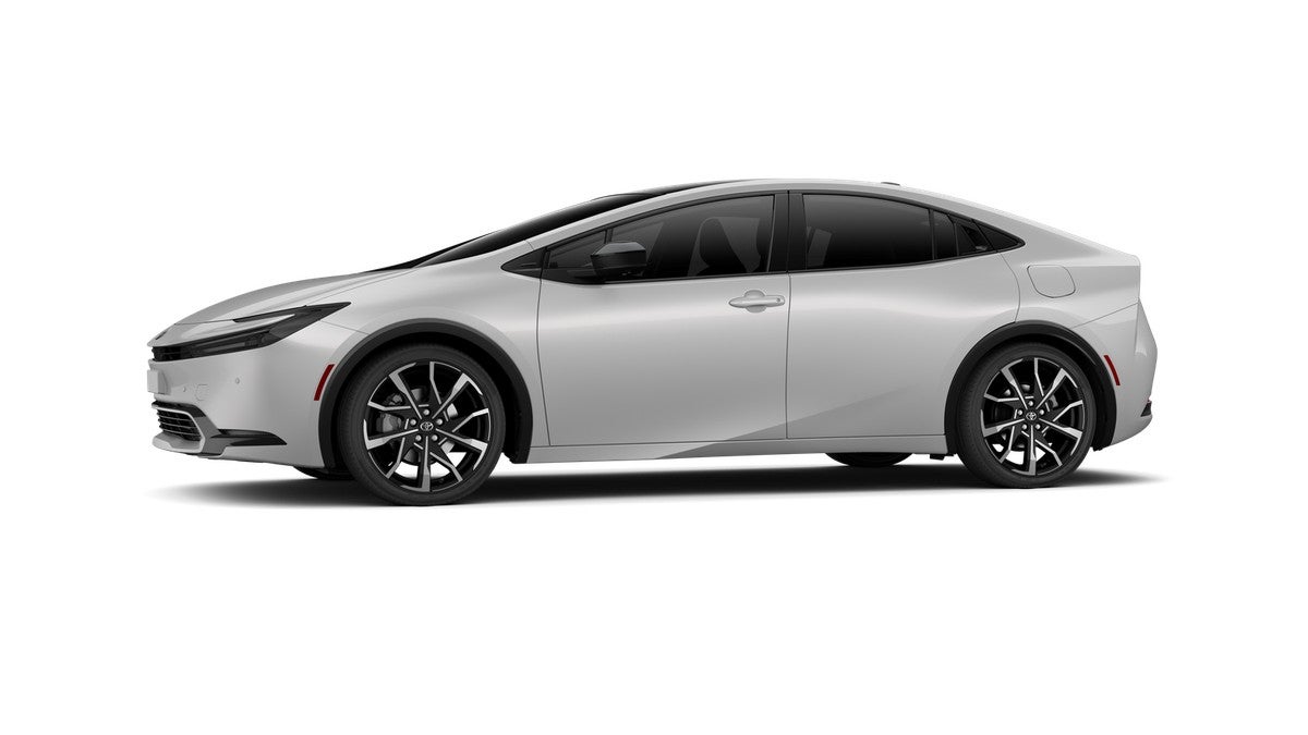 2027 Toyota Prius Plug-in Hybrid XSE Premium