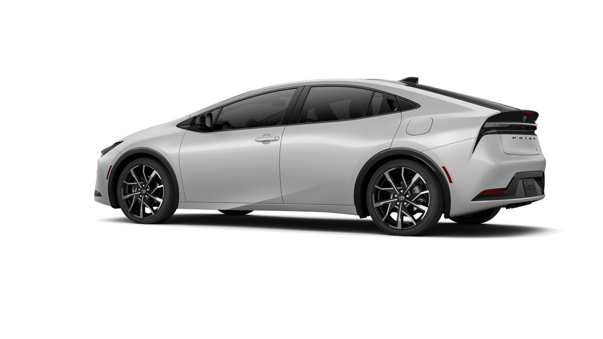 2027 Toyota Prius Plug-in Hybrid XSE Premium
