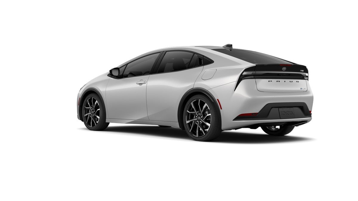2027 Toyota Prius Plug-in Hybrid XSE Premium