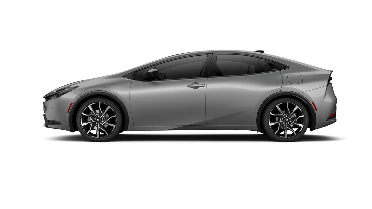 2027 Toyota Prius Plug-in Hybrid XSE Premium