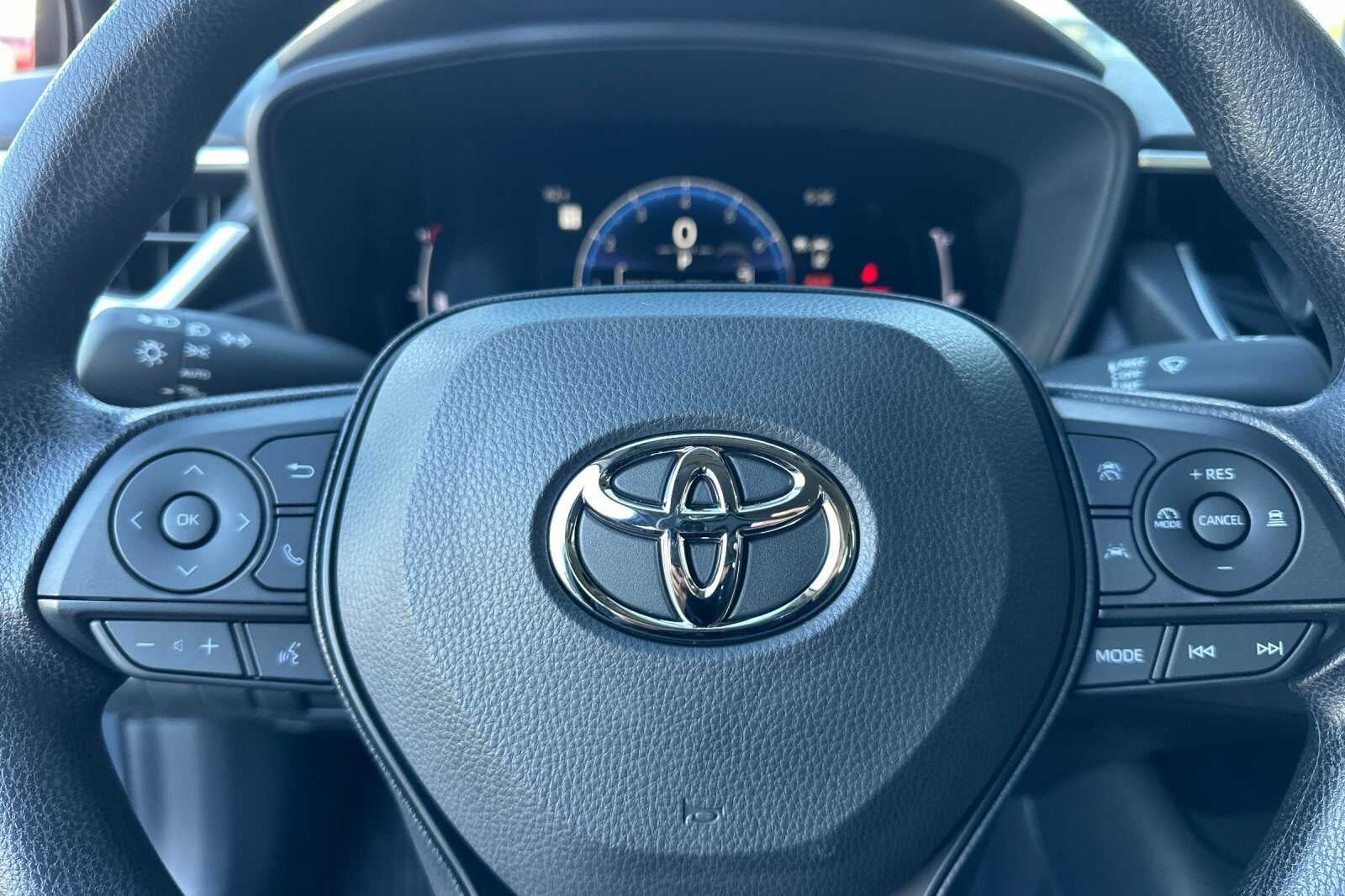 2027 Toyota Corolla LE