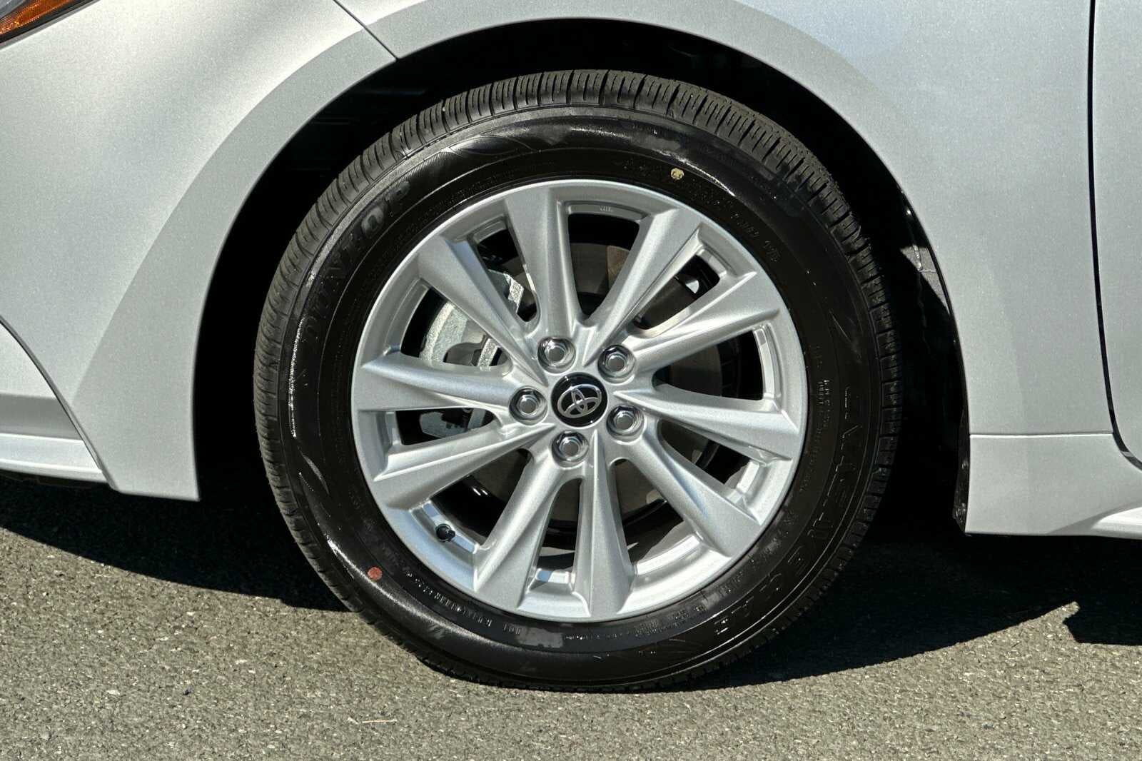 2027 Toyota Corolla LE