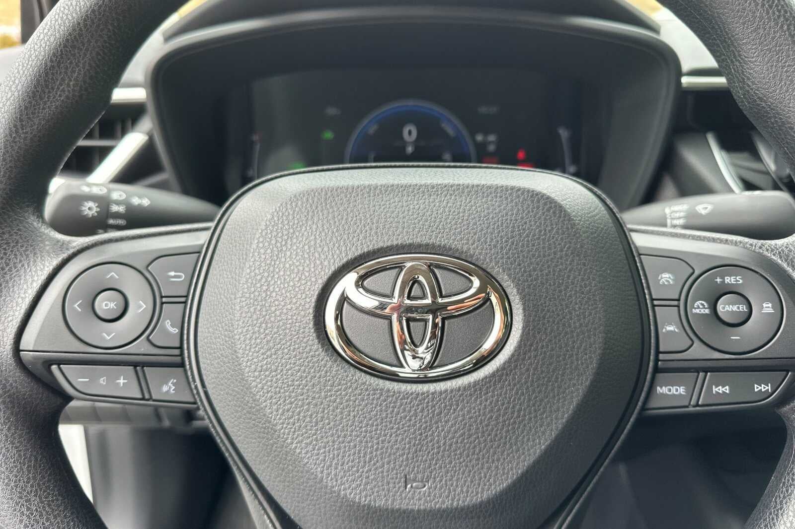 2026 Toyota Corolla Hybrid LE