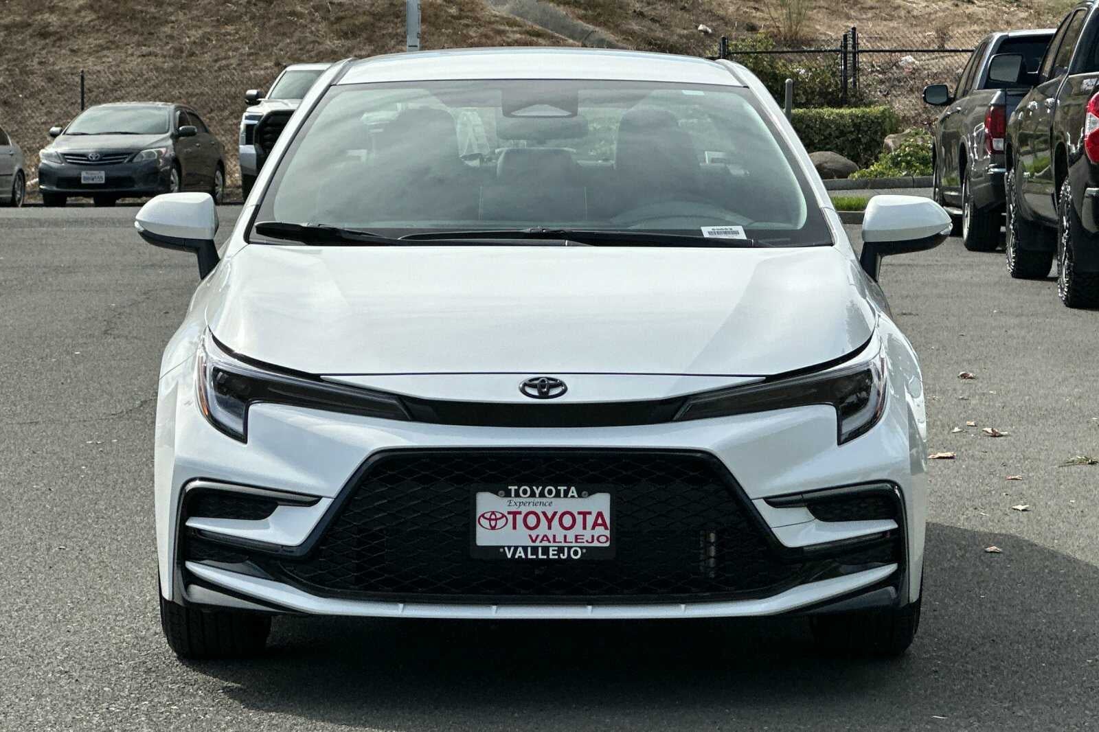 2027 Toyota Corolla SE
